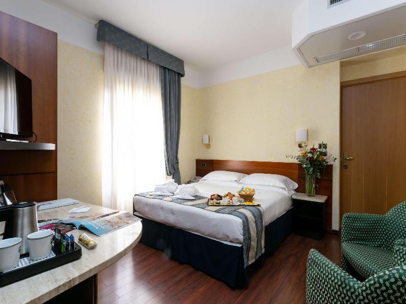 Hotel Mirage Sure Hotel Collection by Best Western image