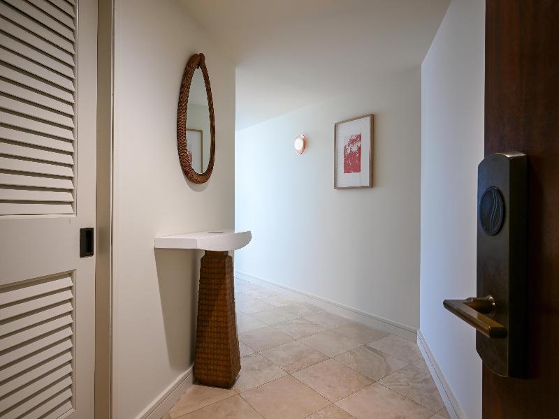 Ka La‘i Waikiki Beach, LXR Hotels & Resorts image