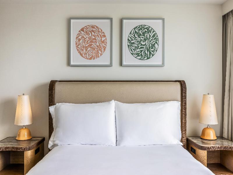 Ka La‘i Waikiki Beach, LXR Hotels & Resorts image
