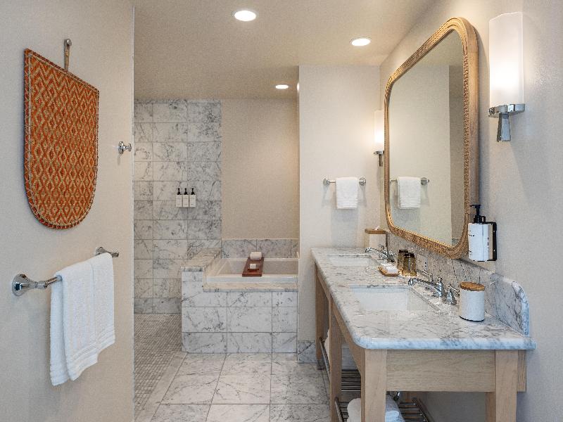 Ka La‘i Waikiki Beach, LXR Hotels & Resorts image
