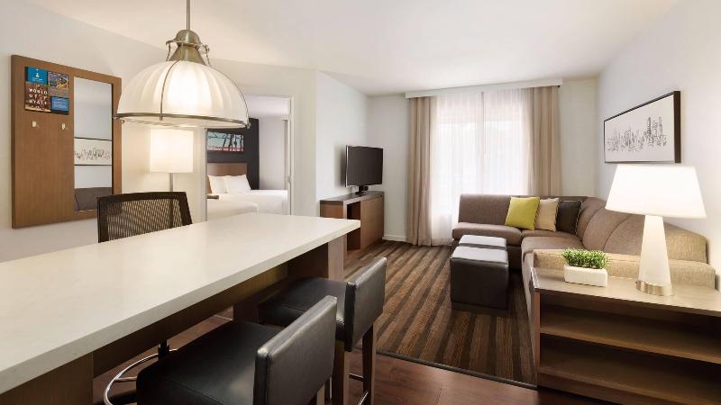 Hyatt House Miami Airport image