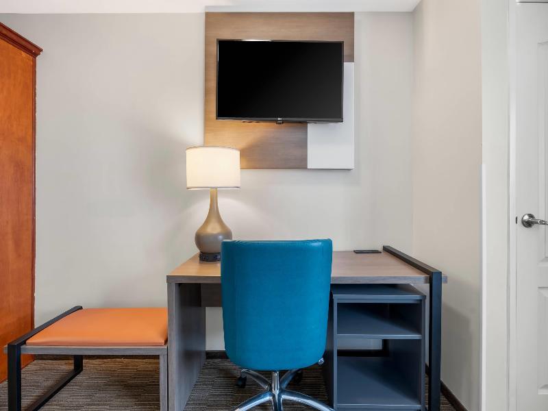 Comfort Inn Cockatoo Near LAX Airport image