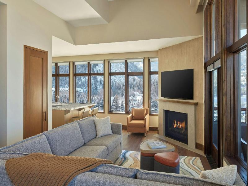 Luxury Suite, 1 Bedroom, Balcony (1 Double Bed)