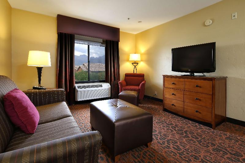 Hampton Inn & Suites Tucson