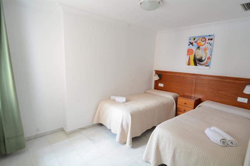 Apartamentos HC Burriana Playa image