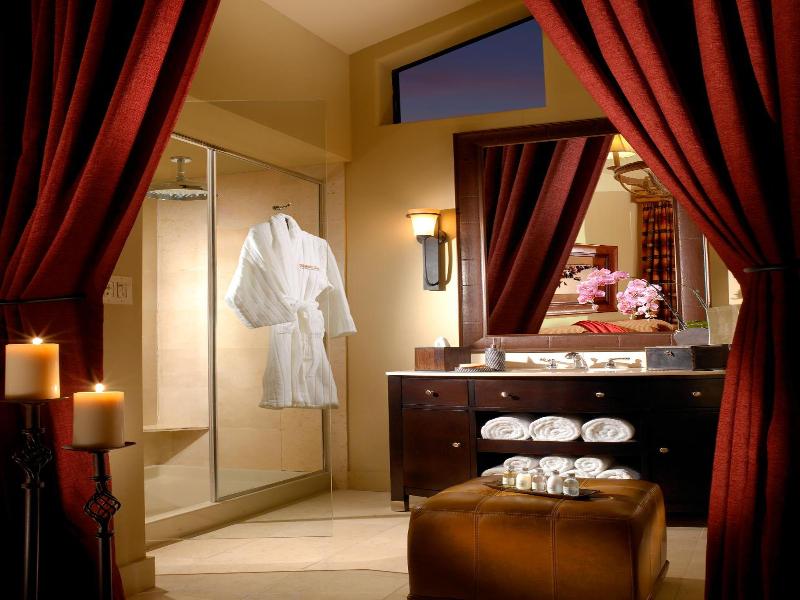 Rustic Inn at Jackson Hole