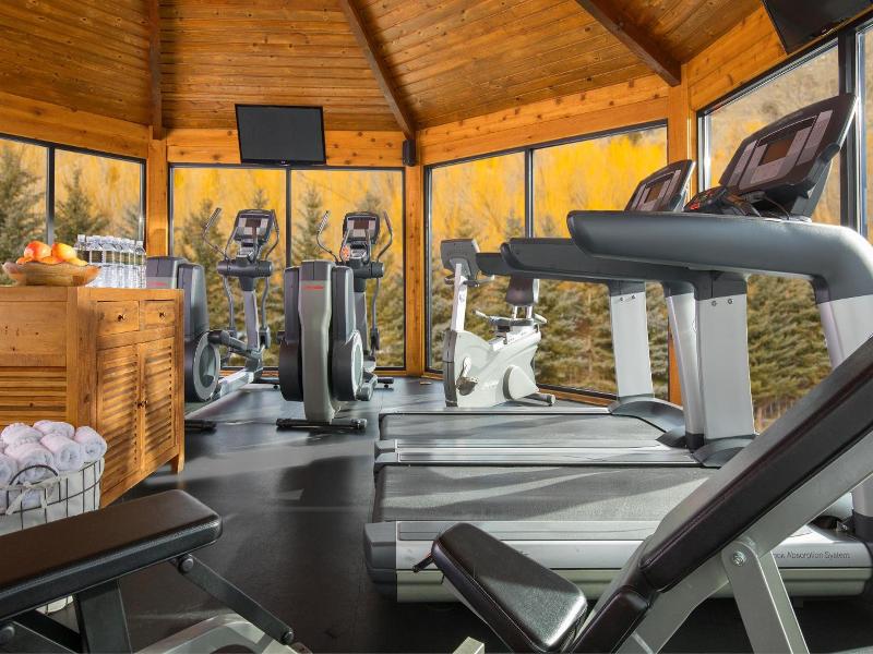 Rustic Inn at Jackson Hole