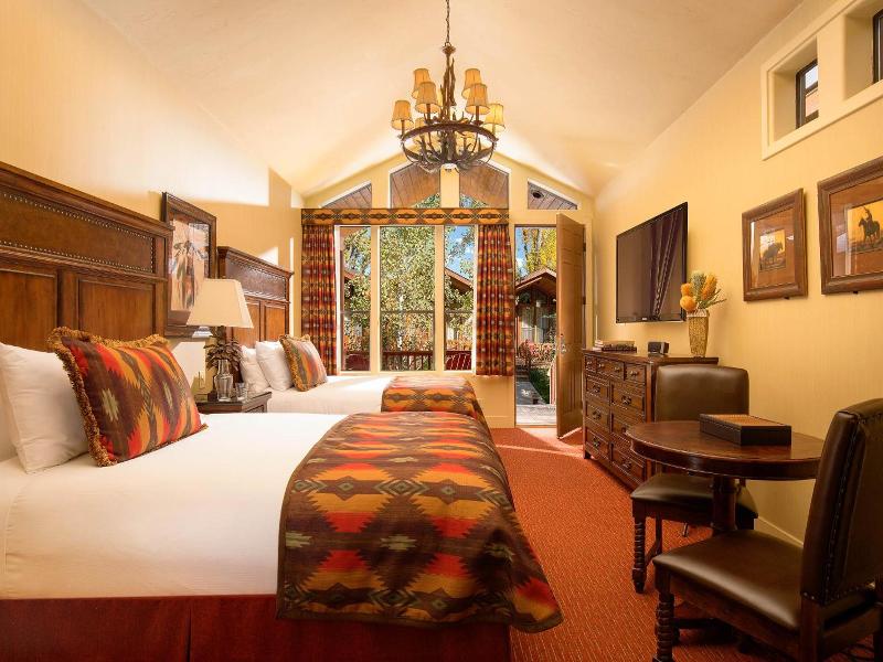Rustic Inn at Jackson Hole