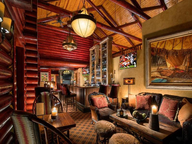 Rustic Inn at Jackson Hole