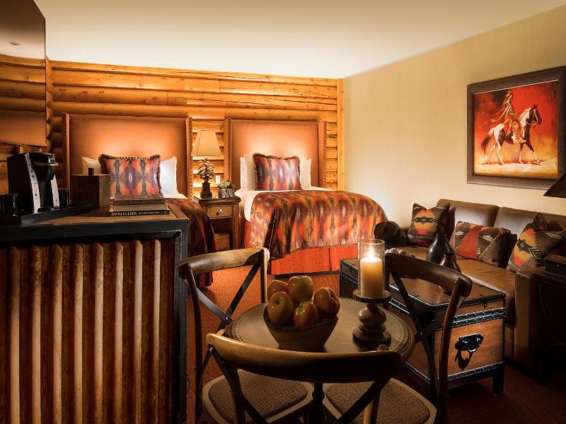 Rustic Inn at Jackson Hole