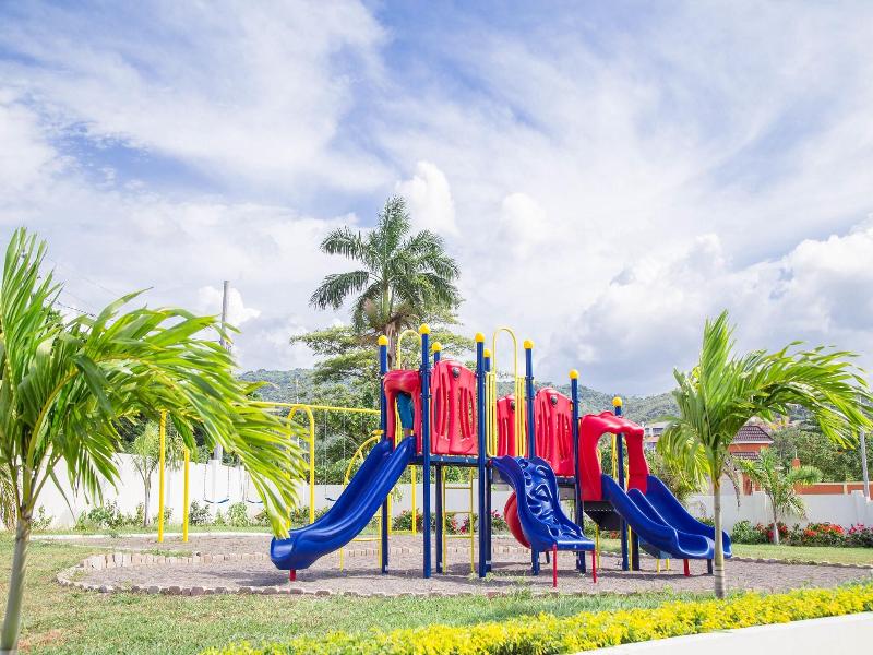 La Casa De Playa Ocho Rios image