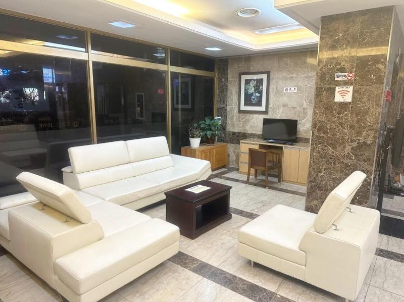 Incheon Airport Hotel June image