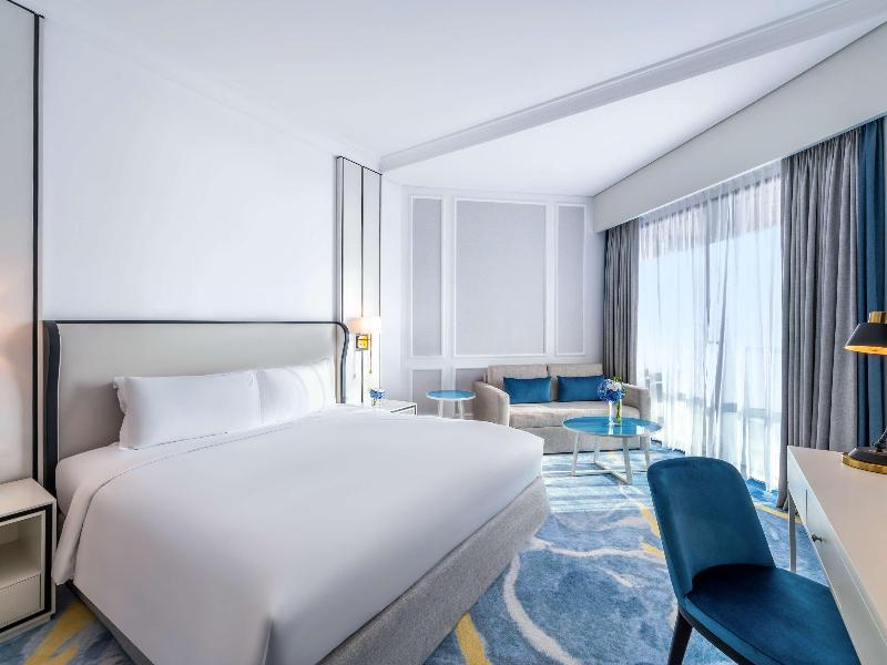 Sofitel Dubai Jumeirah Beach image