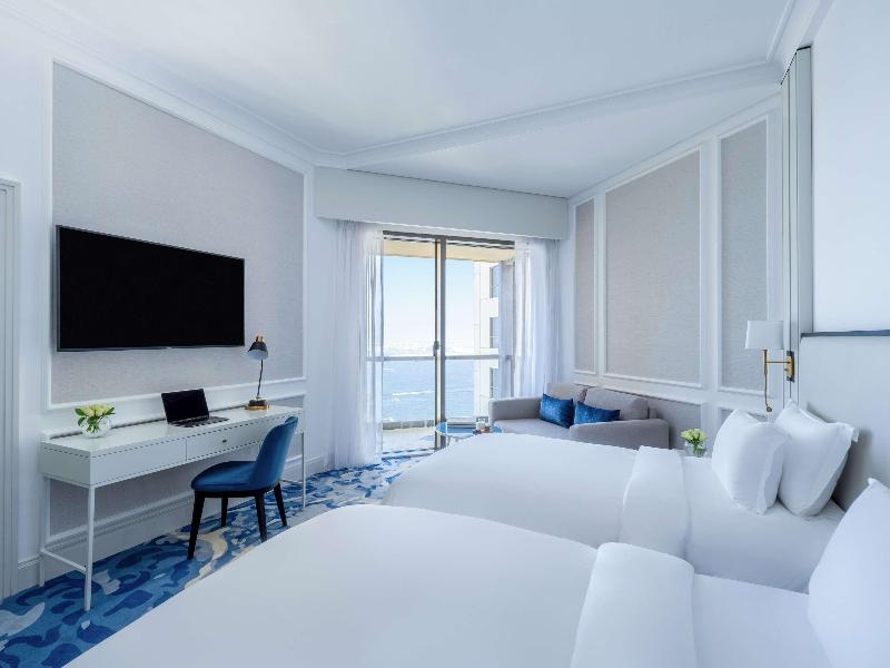 Sofitel Dubai Jumeirah Beach image
