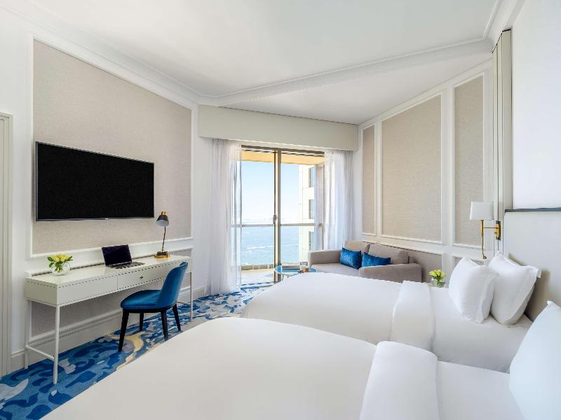 Sofitel Dubai Jumeirah Beach image