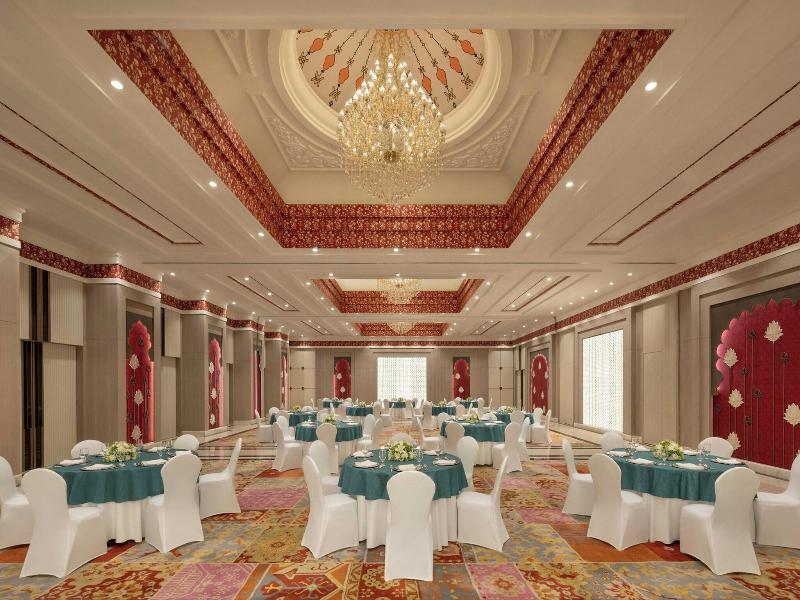 Sheraton New Delhi image