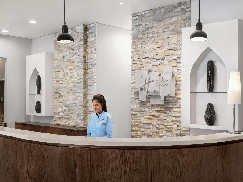 Holiday Inn Express Dubai- Safa Park image