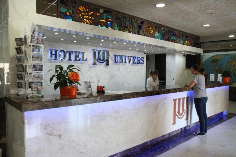 Aptos Hotel Univers