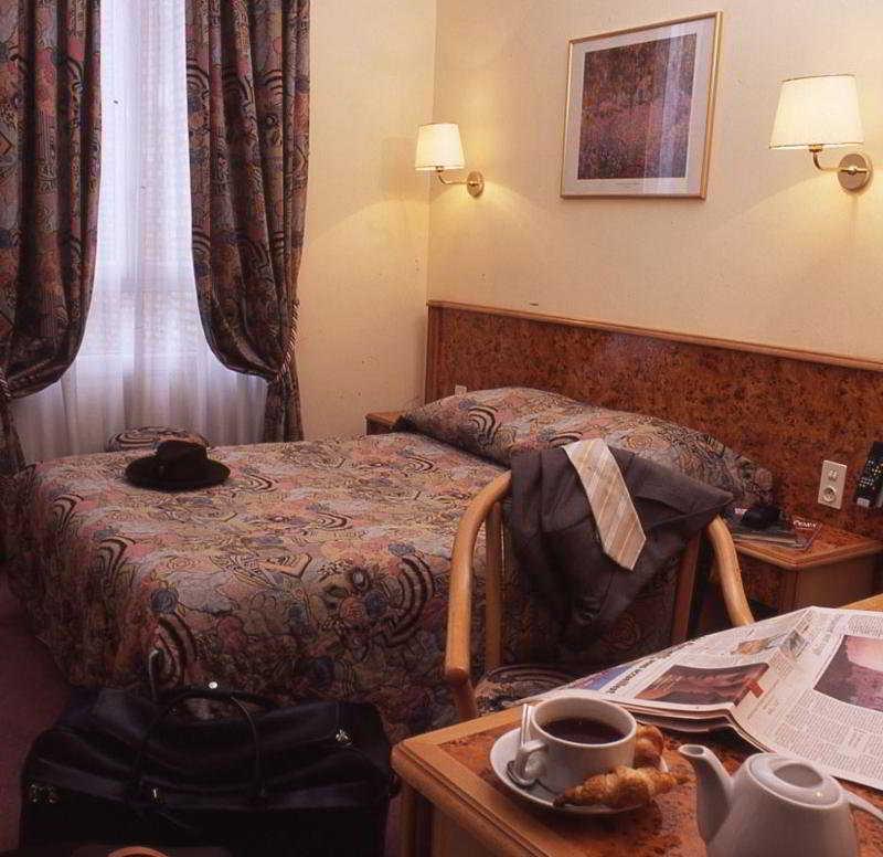 Hotel de L'Univers Reims image