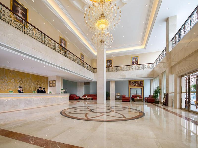 Vienna Hotel Dongguan Changping Avenue image