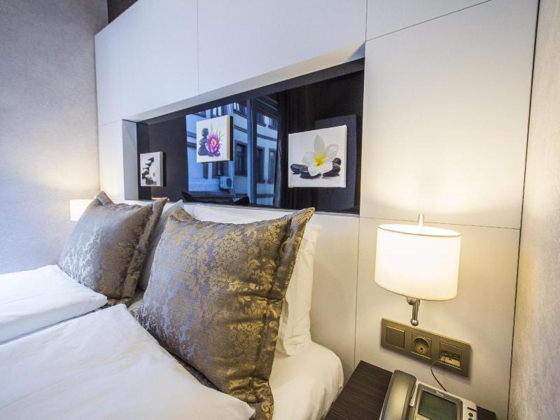 Taksim Cihangir Fidan Residence image