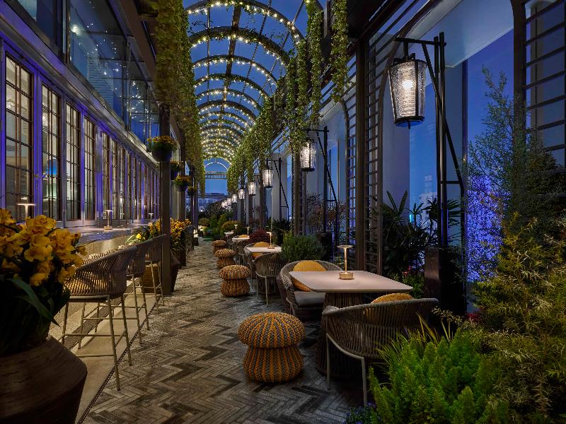 Andaz Shanghai ITC image