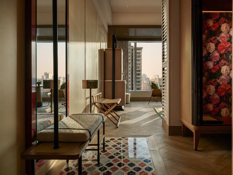 Andaz Shanghai ITC image