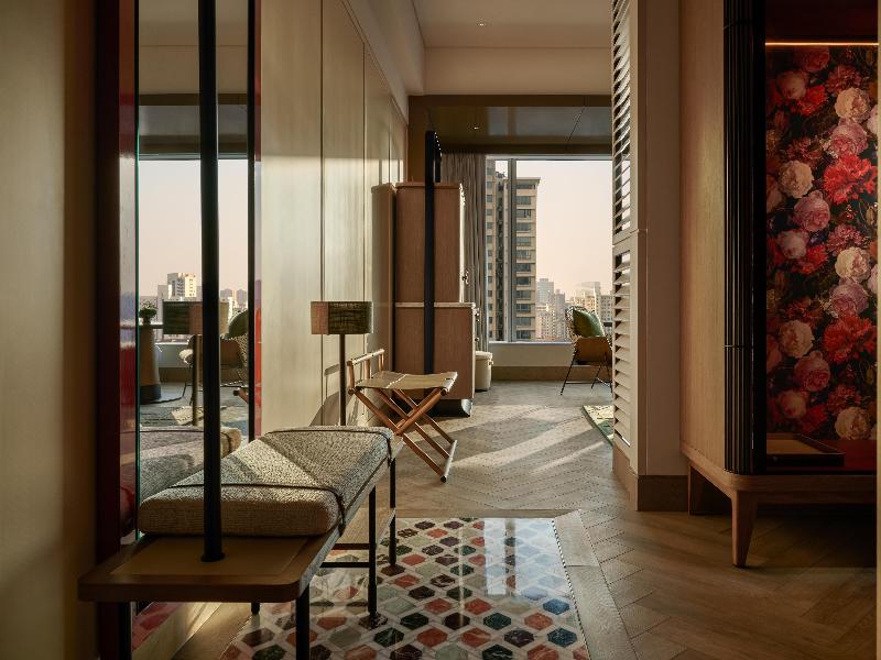 Andaz Shanghai ITC image