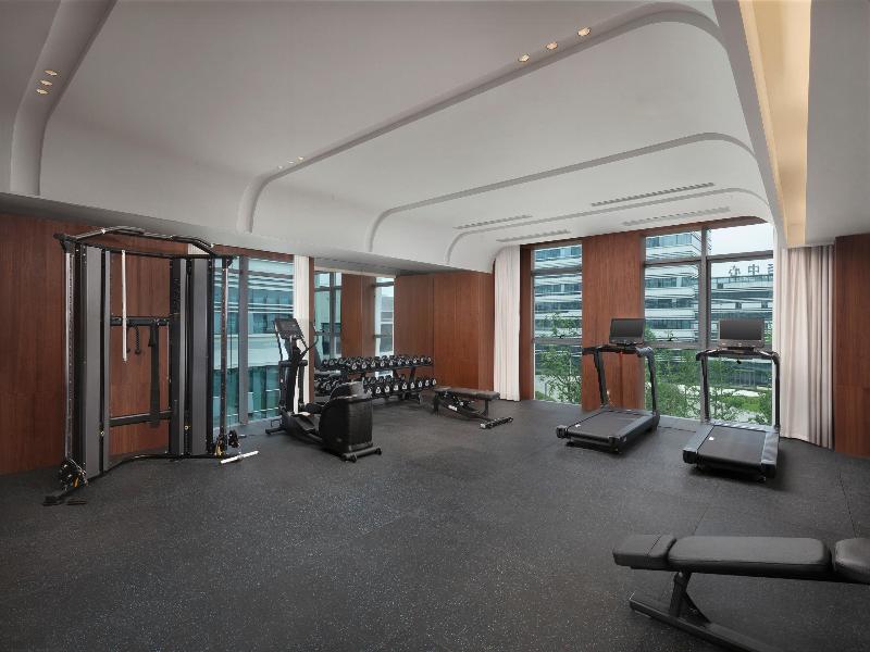 Ramada By Wyndham Luzhou Longmatan