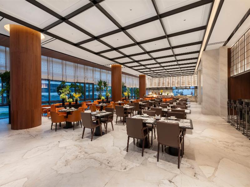 Ramada By Wyndham Luzhou Longmatan