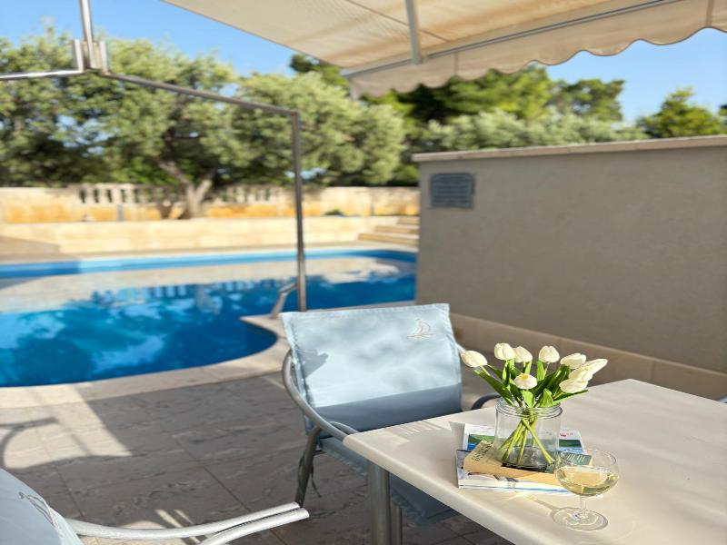 Villa Daniela image