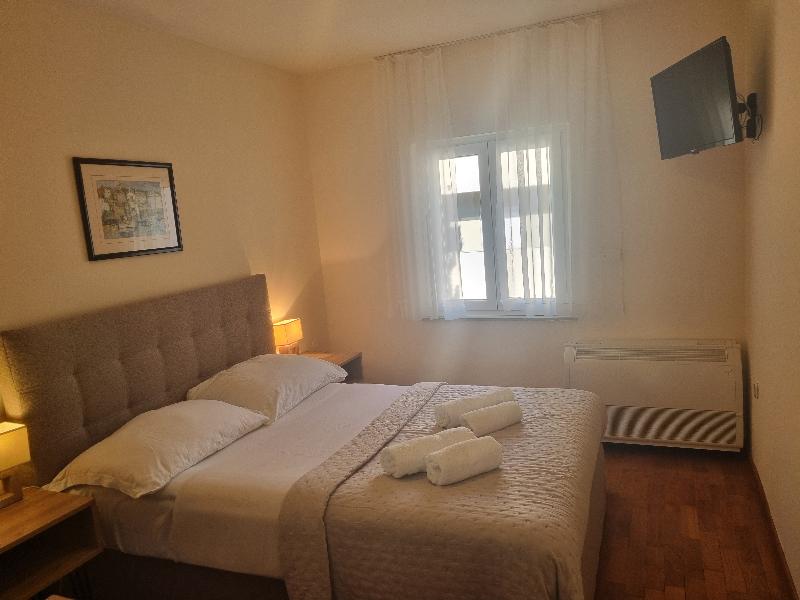Villa Daniela image