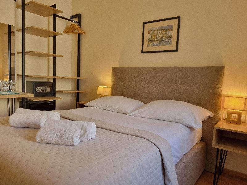 Villa Daniela image