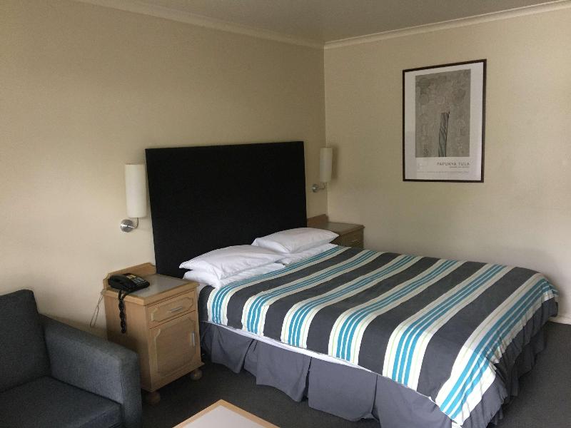 Best Western Plus The Tudor-Box Hill image