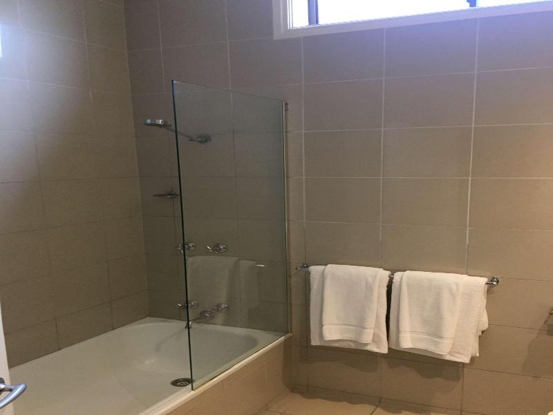 Best Western Plus The Tudor-Box Hill image