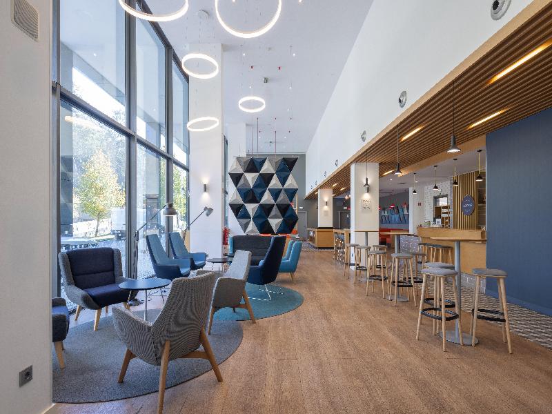 Holiday Inn Express Porto Exponor image