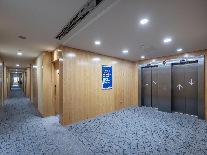 Holiday Inn Express Porto Exponor image