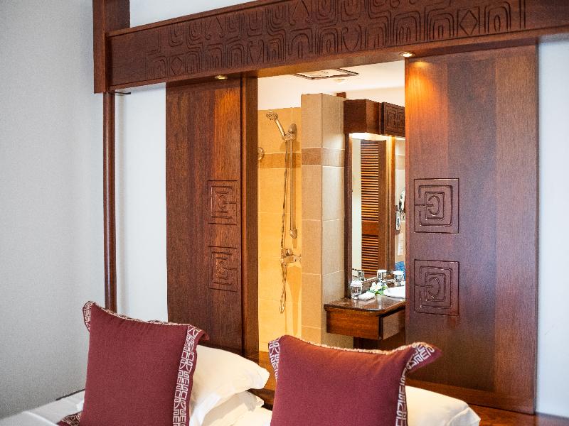 Manava Beach Resort & Spa Moorea image