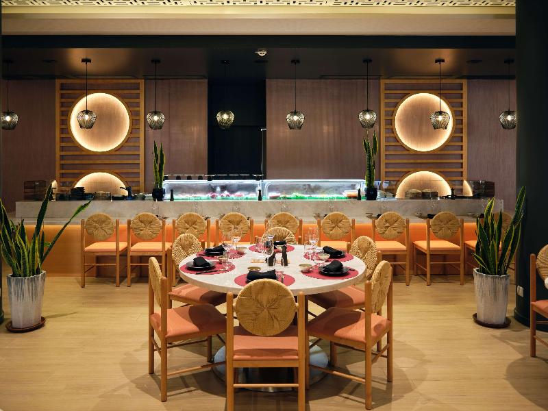 Stay in style at Hilton Hotel Tahiti