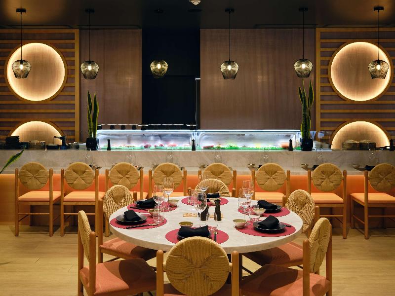 Stay in style at Hilton Hotel Tahiti