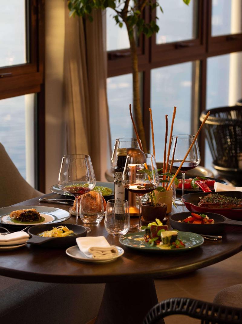 Stay in style at Hilton Hotel Tahiti
