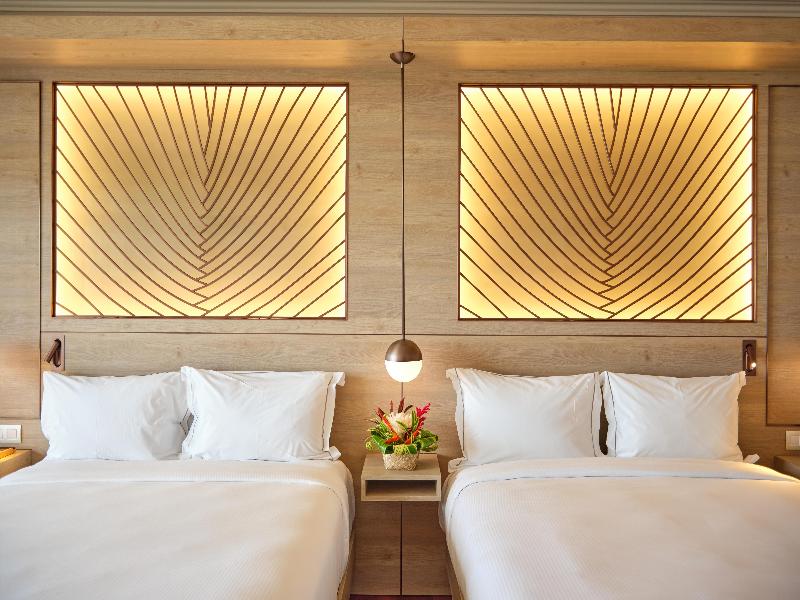 Hilton Hotel Tahiti image