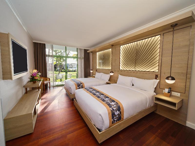 Hilton Hotel Tahiti image