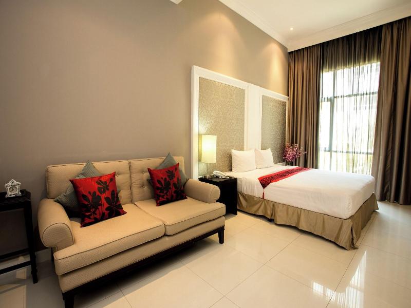 Hope Land Hotel & Executive Residence image