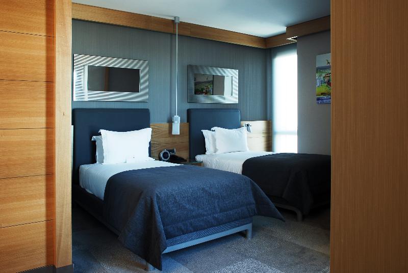 Point Hotel Barbaros image