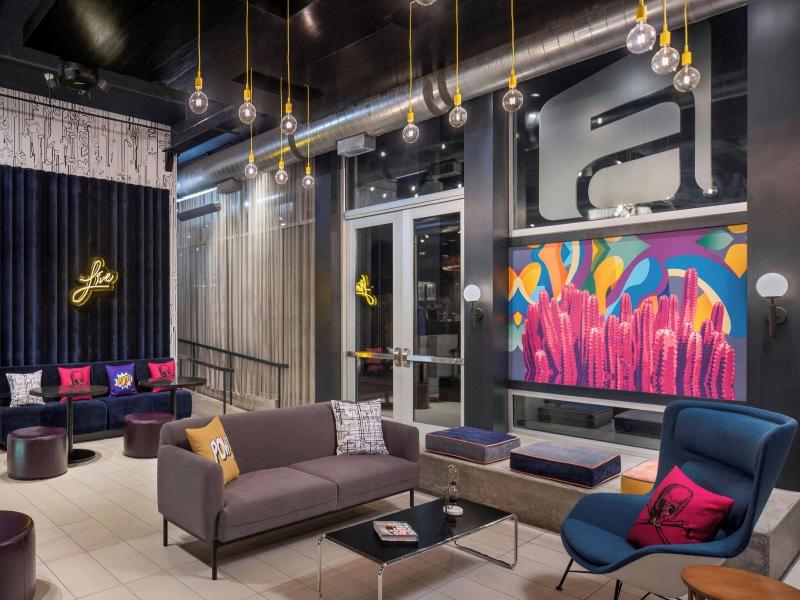 Aloft Phoenix Airport image
