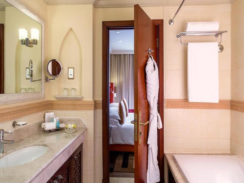 Arjaan by Rotana – Dubai Media Vity image
