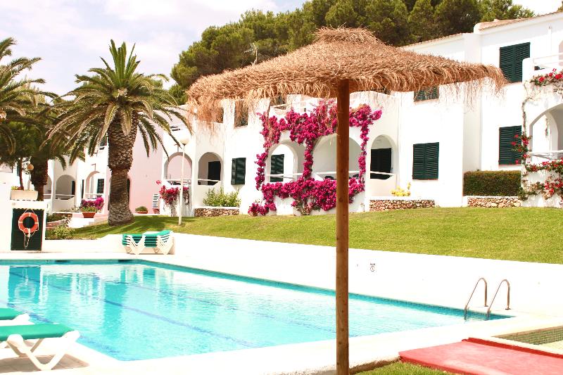 Apartamentos Playa Parc image