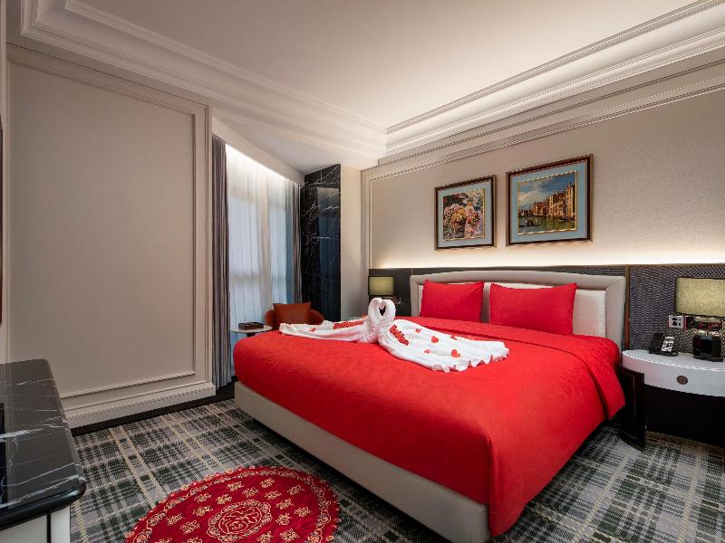 Pullman Beijing South image