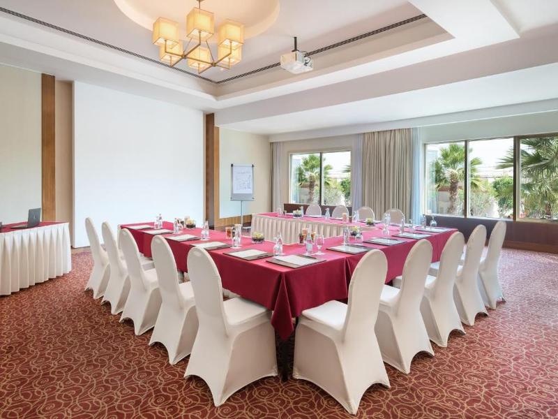 Khalidiya Palace Rayhaan image
